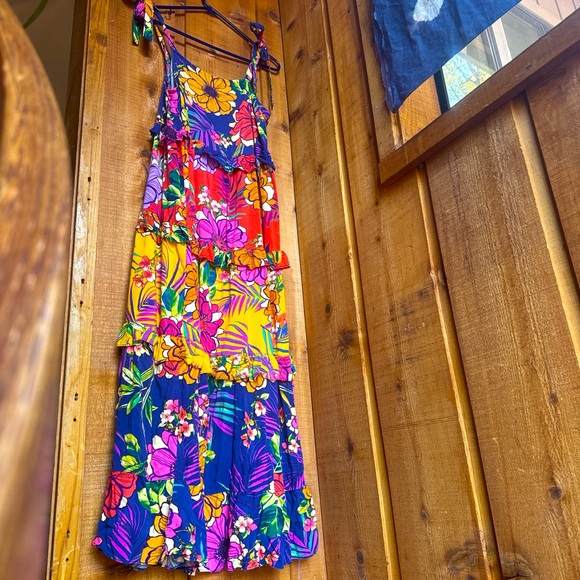 Floral Multicolor Maxi Dress - Picture 2 of 4